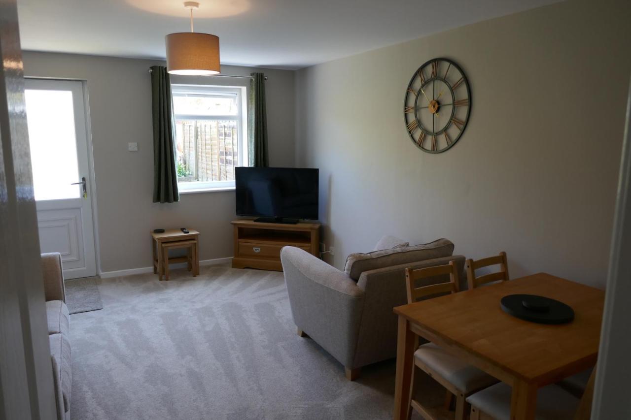 2 Bedroom House Walking Distance To City Centre With Free Parking York Buitenkant foto