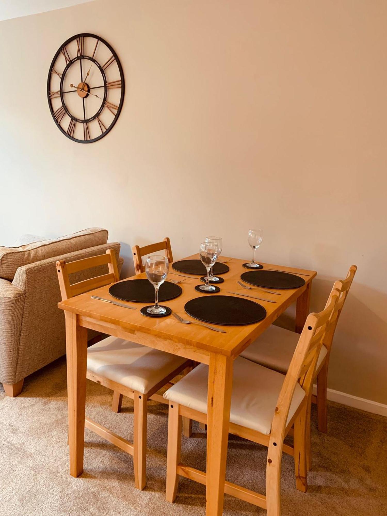2 Bedroom House Walking Distance To City Centre With Free Parking York Buitenkant foto